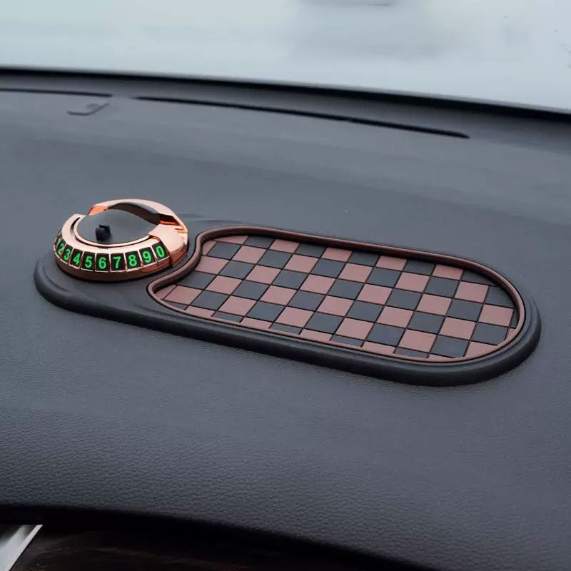 DashGrip - 車内用多機能滑り止めマット