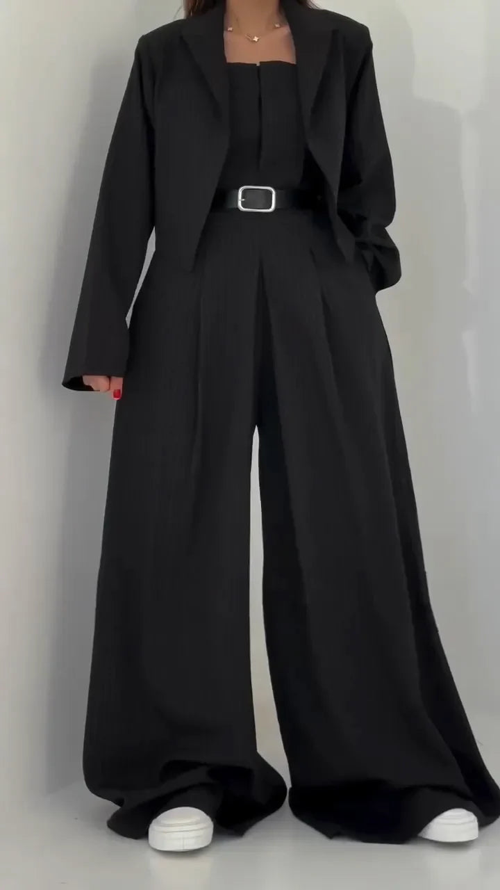 Lavara - クロップドブレザーとワイドレッグパンツのセット
