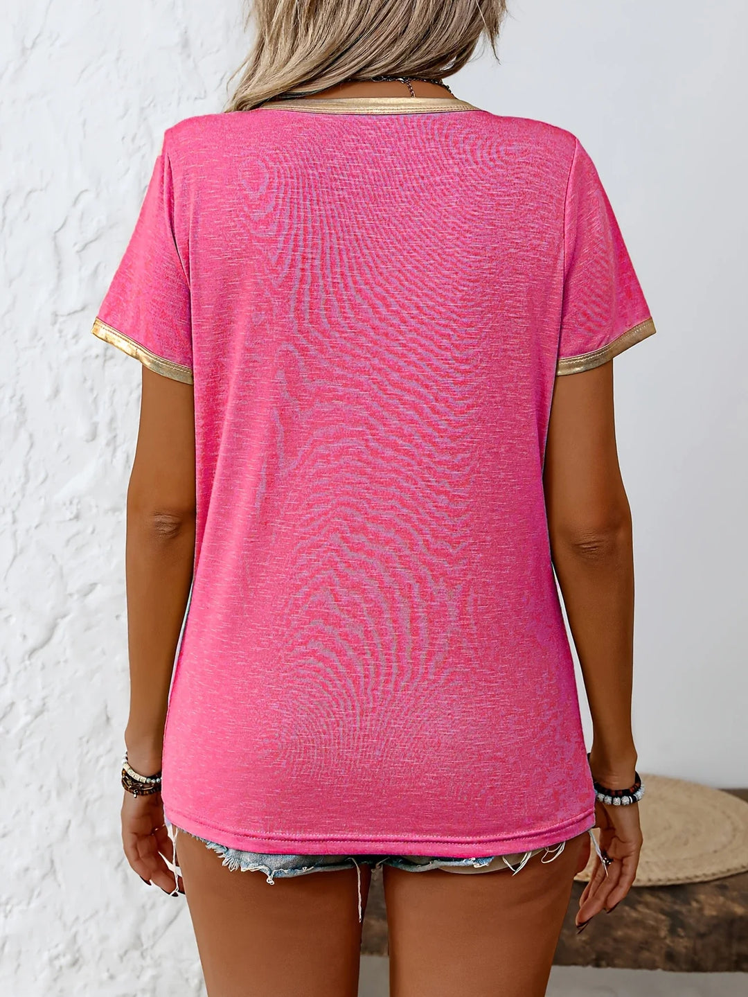 Krissy - カジュアル クルーネック Tシャツ