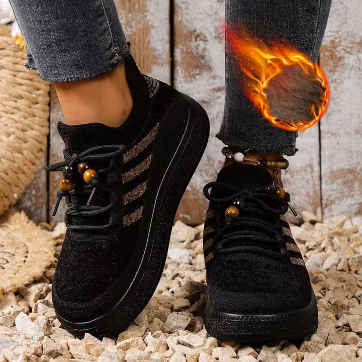 Zaria - 快適なレースアップスニーカー