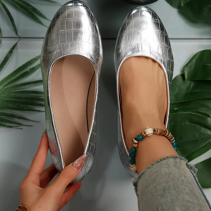 Zatia - 通気性のあるレザーウェッジシューズ