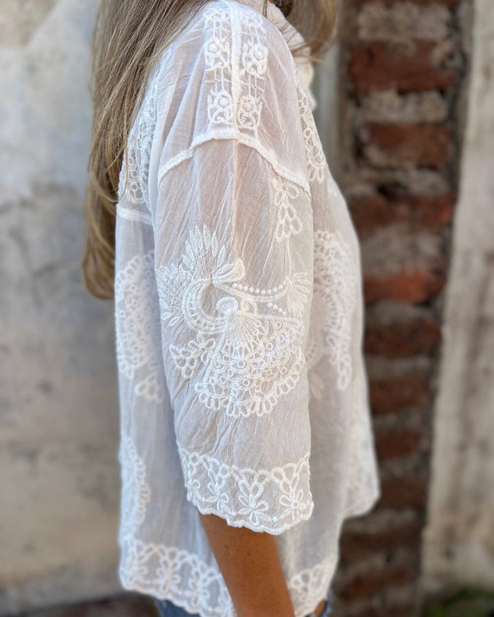 Lorrie - 刺繍レースのシックなブラウス