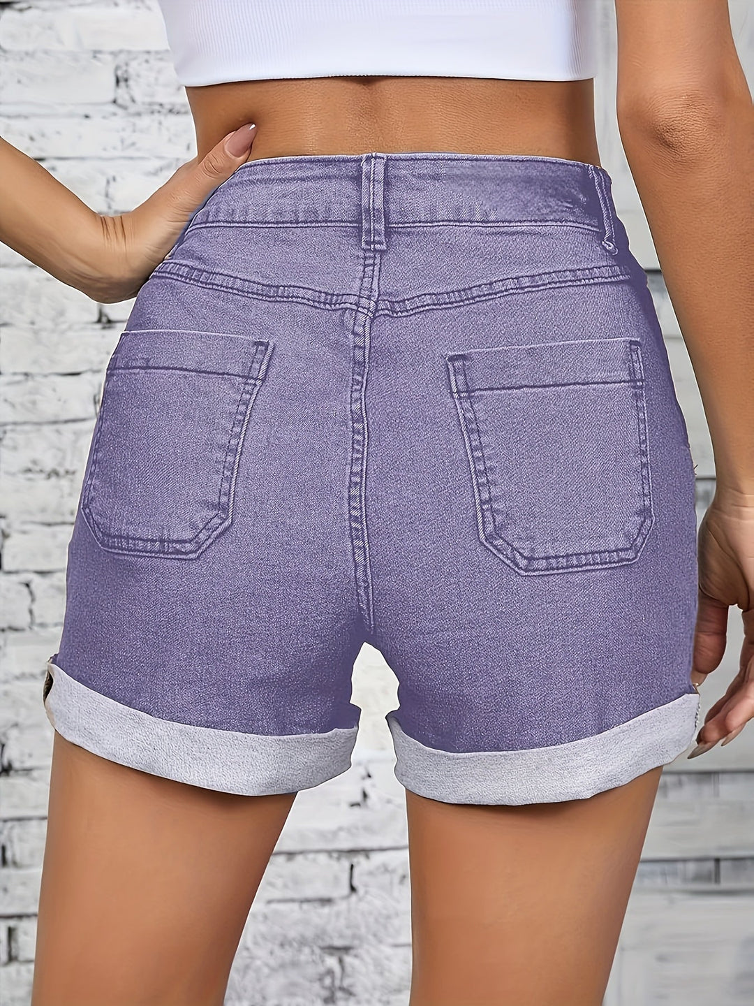 Thelma - ハイウエストストレッチデニムショートパンツ ボタン付き
