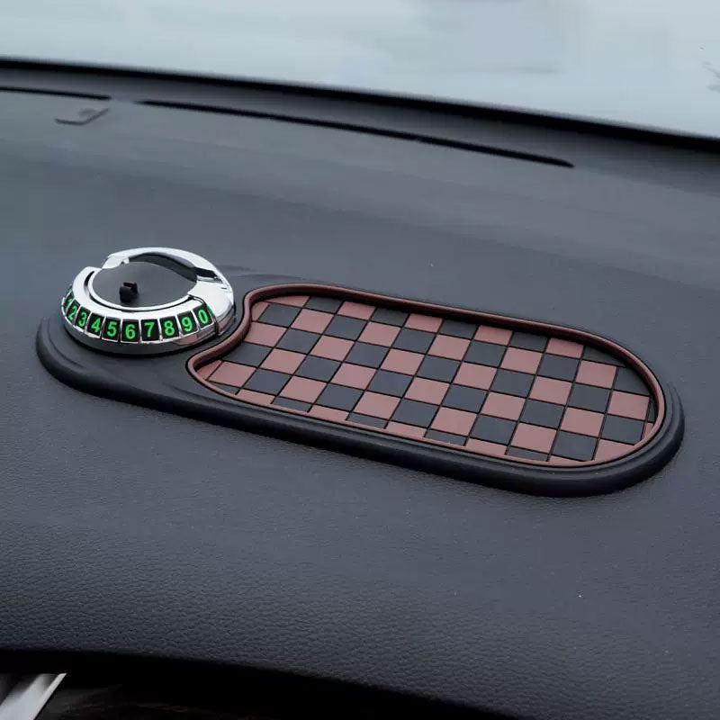 DashGrip - 車内用多機能滑り止めマット