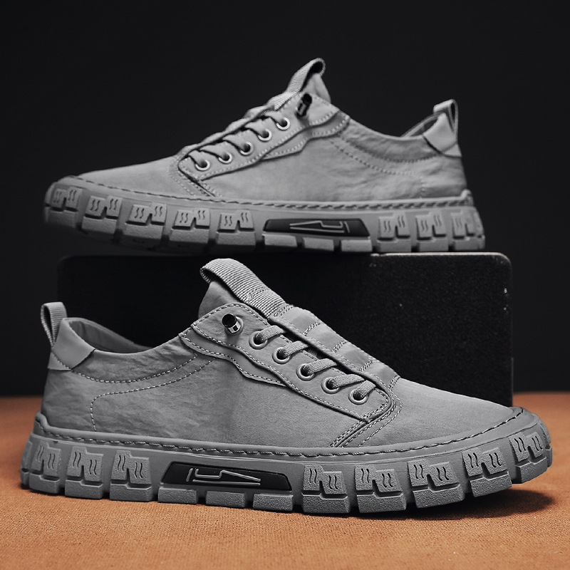 Zlatan -  快適な滑りにくいスニーカー