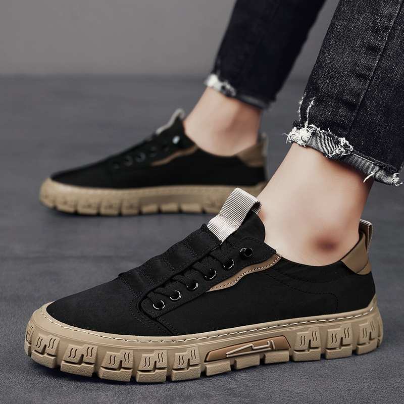 Zlatan -  快適な滑りにくいスニーカー