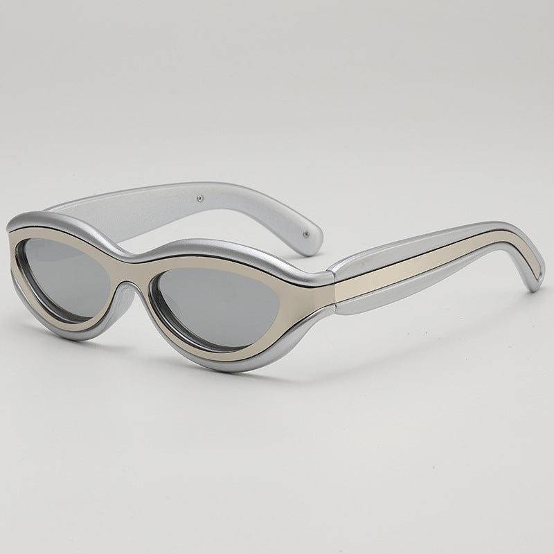 LuxVision - スタイリッシュなサングラス