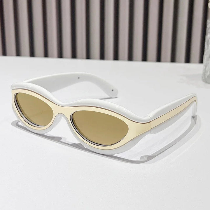 LuxVision - スタイリッシュなサングラス