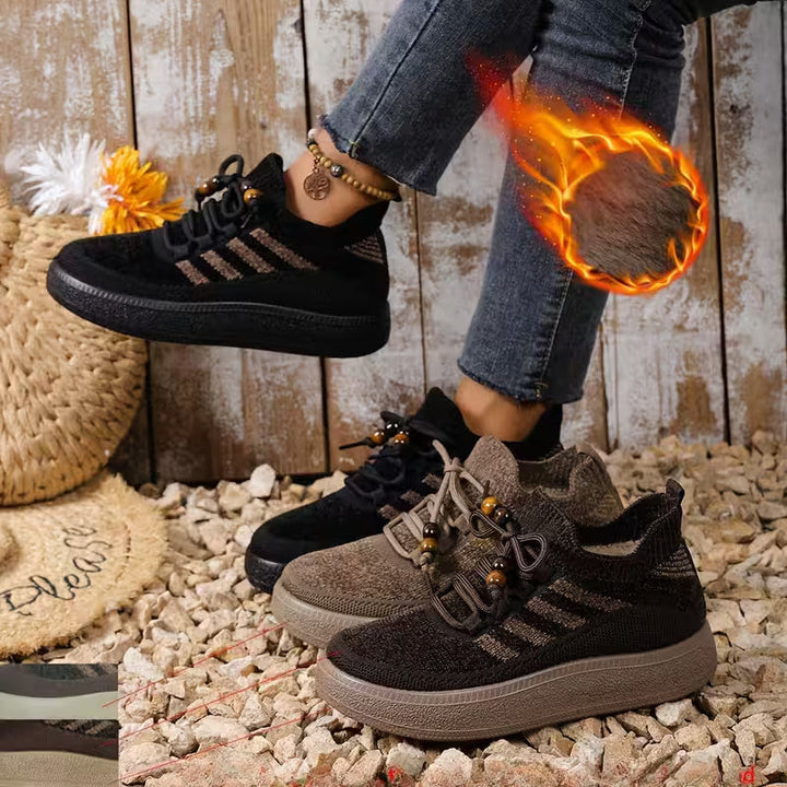 Zaria - 快適なレースアップスニーカー