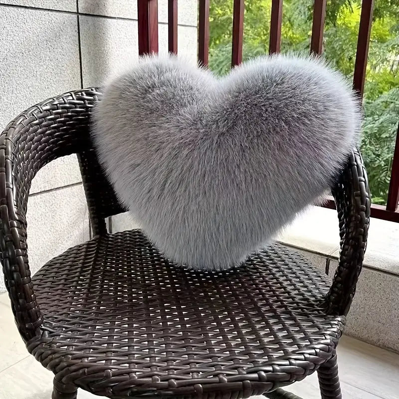 HeartNest –  かわいいぬいぐるみ ハート型枕